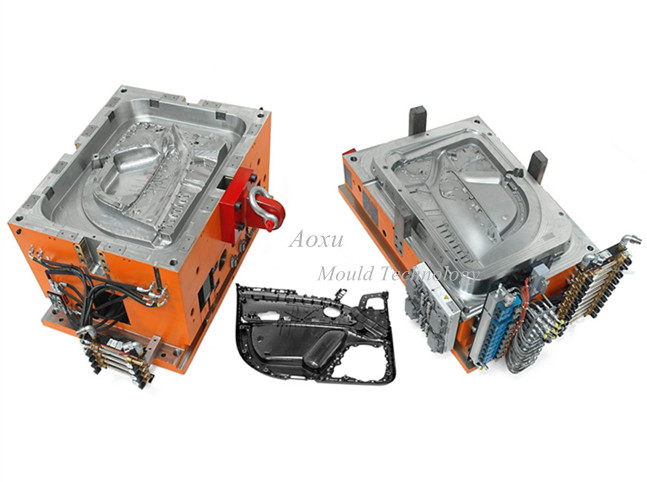 แม่พิมพ์วงกบประตูรถ